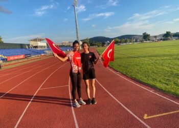 Gaziantep Kolej Vakfı öğrencilerinden atletizmde iki Türkiye ikinciliği