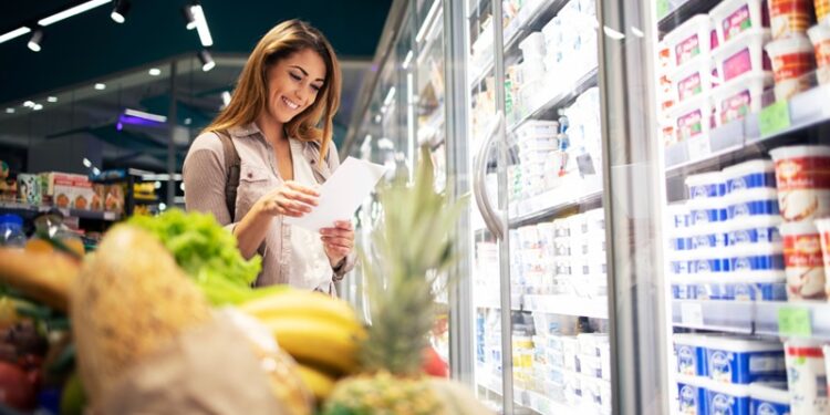 Market bütçeleri azalsa da lüks tüketim çılgınlığı bitmiyor