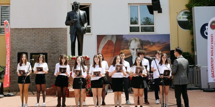 Gaziantep Kolej Vakfı’nda 19 Mayıs coşkusu