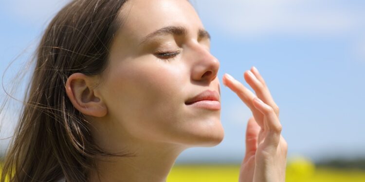 Prof. Dr. Özlem Su Küçük : Kışın yıpranan saç ve cildin canlandırılmasına “nemli” çözüm