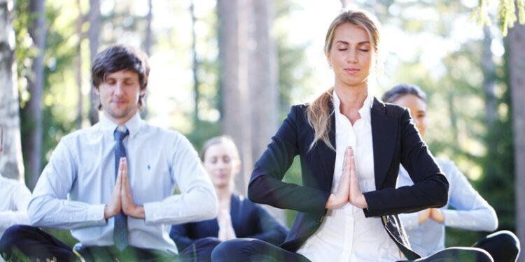 Prof. Dr. Nuray Yazıhan: Dikkat! Karnımız tok ama beynimiz aç olabilir