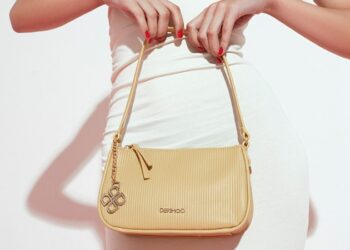 Yazın Rahatlığını Erkek Çocuk Şort ve Tişört Kombinleriyle Yakalayın