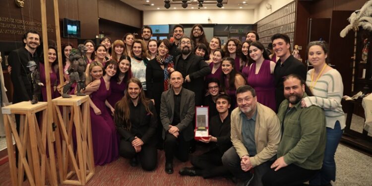 37. Genç Günler Boğaziçi gençlik korosu konseriyle başladı