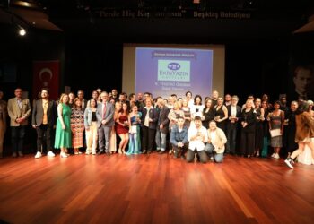 9. Ekin Yazın Dostları Tiyatro Ödülleri’nden Şehir Tiyatroları’na 4 Ödül