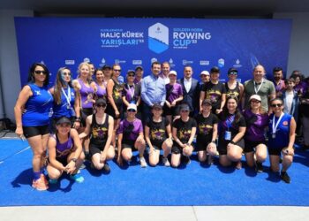 Haliç su sporları merkezi, renkli görüntülerle açıldı