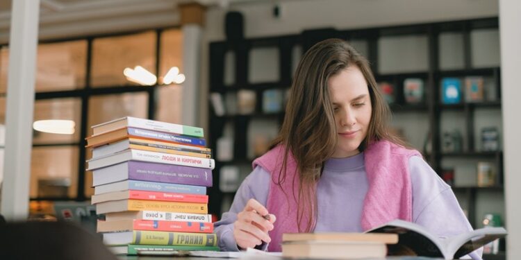 Uzmanlar uyarıyor: Sınav öncesi stres ve kaygı yönetimi nasıl olmalı?