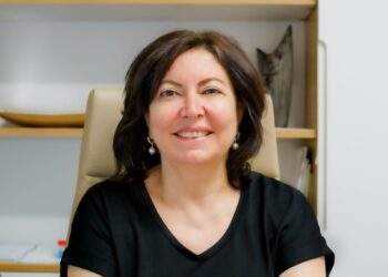 Prof. Dr. Aydan Biri : Hamilelikte anneye yapılan aşı yenidoğanı da koruyor