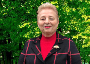 Prof. Dr. Filiz Karaosmanoğlu : Plastiği atmayalım, yakmayalım, ayrı toplayalım