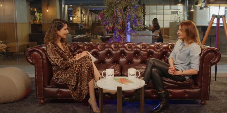 Evrim Kuran : Kadınların çoğu sahtekarlık hissi yaşatan imposter sendromu mağduru!