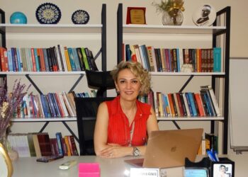 “Çocuklarımız geniş ailemizin benzersiz mozaikleridir”