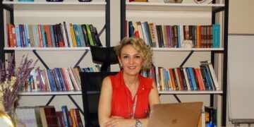 “Çocuklarımız geniş ailemizin benzersiz mozaikleridir”