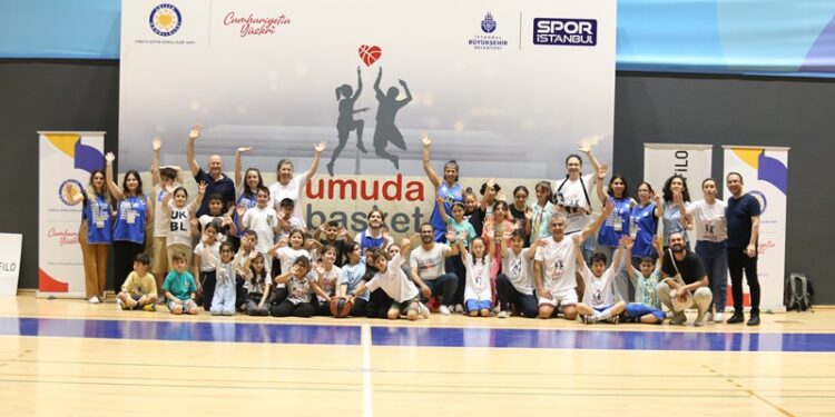 Umuda Basket Veteran Basketbol Turnuvası” ile 272 TEGV’li çocuğun eğitimine destek sağlandı