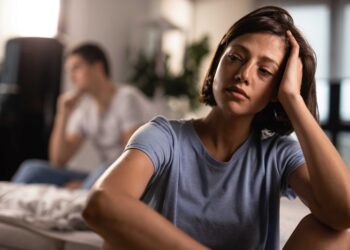 Duygusal mesafe ilişkide probleme neden oluyor!