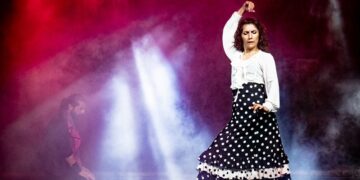 Uluslararası 8. Anadolu Tiyatro Ödüllü   ‘’Nermin Bir Aşk Hikayesi’’ İstanbul Prömiyeri AKM’de