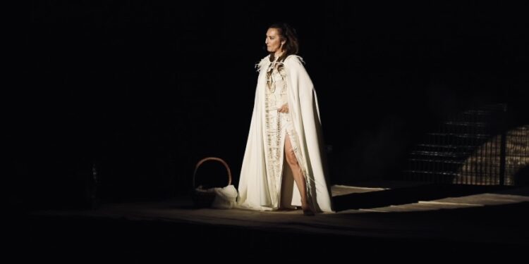 İş Sanat “Ben Anadolu”yu Nysa Antik Kenti’nde 2 bin kişi ile buluşturdu