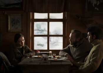 “Kuru Otlar Üstüne”nin Türkiye Prömiyeri Altın Koza’da