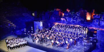 6. Uluslararası Efes Opera ve Bale Festivali’nde “Carmina Burana” Seslendirildi