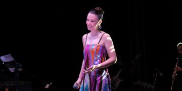 Sarkıcı Irmak Arıcı : Rekabet var, dostluk yok