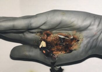 Kadın sanatçılar İstanbul Modern’de  Hep Buradayız