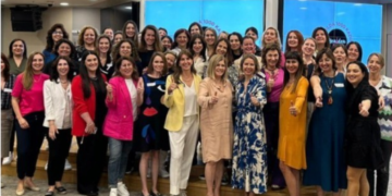 YenidenBiz Gönüllüleri buluşmasını İstanbul’da gerçekleştirdik