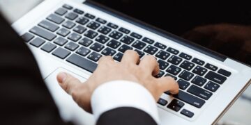 Klavye tuşlarının sesinden şifrelere ve konuşmalar çalınabiliyor