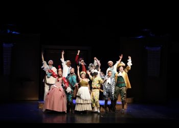 İki Efendinin Uşağı Açık Hava’da göz doldurdu