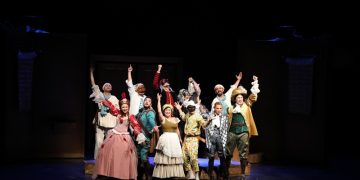 İki Efendinin Uşağı Açık Hava’da göz doldurdu