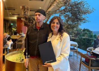 10 Bini Aşkın Görme Engelliye Rehber Olan Platform: Körüz.biz