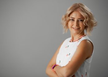Prof. Dr. Bilge Uzun : “Buda’yı Ararken Rumi’yi Buldum”