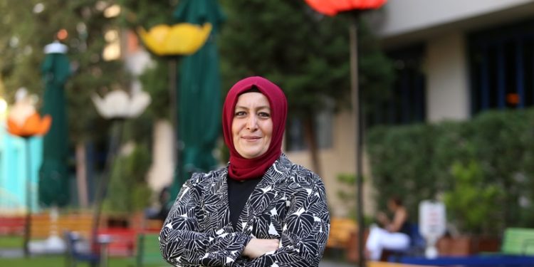 Dr. Öğr. Üyesi Fatma Turan: “Sağlıklı ilişkiler, yalnızlık duygusuyla baş edebilmek için önemli”