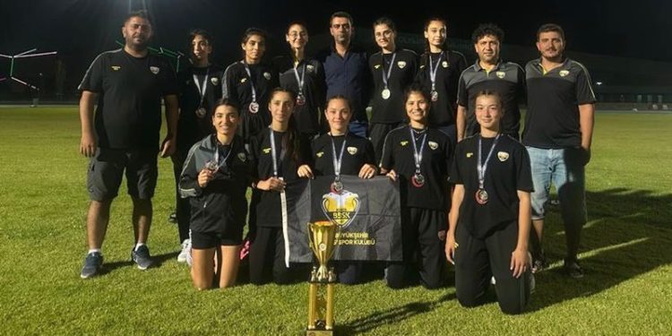 Konya Kadın Atlet Takımı Süper Ligde