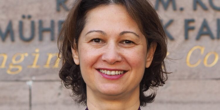 Koç Üniversitesi’nden Prof. Dr. Özlem Keskin Özkaya bilim dünyasına yön veren Uluslararası kuruluşlardan Embo’ya üye seçildi