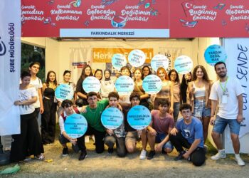 Engellilerin karşılaştıkları zorlukları deneyimlediler