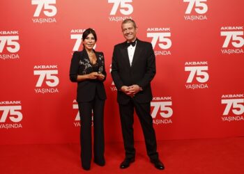 Akbank. 75 Yılını Özel Bir Galayla kutladı