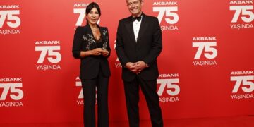 Akbank. 75 Yılını Özel Bir Galayla kutladı