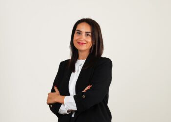 Ayşe Canan Atlığ İş Bankası resim heykel müzesi müdürü oldu