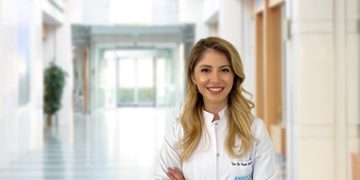 Dermatoloji Uzmanı Dr. Hazal Sönmezler Selek : Geçmeyen sivilcenin nedeni araştırılmalı