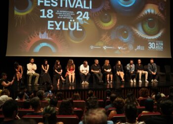 Altın Koza’da “Kuru Otlar Üstüne” Rüzgarı