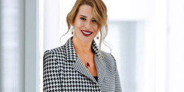 Nazik, Kararlı ve Güçlü Bir Kadın Songül Torbaoğlu/Ahmet Çaldıran