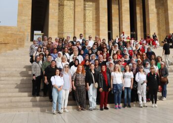 100.Yılda 100 Kadın çiftçi Atası’nın huzurunda