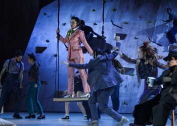 Aşık Shakespeare  prömiyerini gerçekleştirdi!