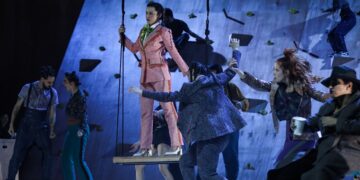 Aşık Shakespeare  prömiyerini gerçekleştirdi!