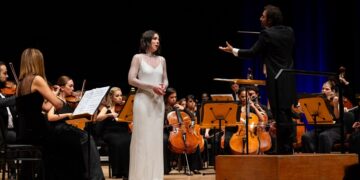 CRR’de Yeni Sezon   “Yürek Isıtan Sanat Işığı” ile açıldı