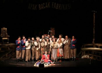 Eskişehir Şehir Tiyatroları’nda yeni sezon “Ayak Bacak Fabrikası” ile başladı