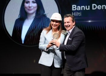 Banu Deniz Çetinkol, Başarılarını LiSA ödülü ile taçlandırdı
