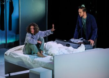 Ece Dizdar ve Öner Erkan’ın Başrollerini Paylaştığı ‘Evlilikten Sahneler’