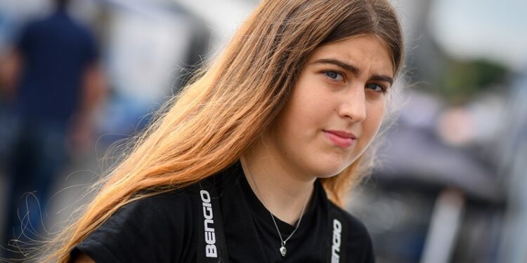 Milli Sporcu Çebi sınıf atladı