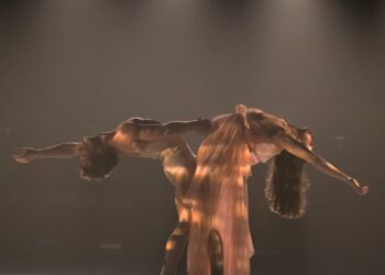 Bir Dansın Hikâyesi: La Mov Compania de Danza İstanbul’da Sahne alıyor!