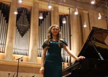 Cumhuriyetimizin 100. Yılında ilham veren genç piyanistimizin Almanya Turnesindeki büyük başarısı