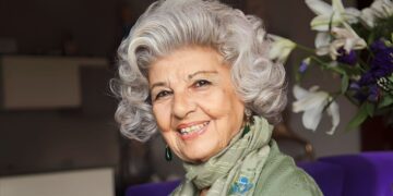 İstanbul Şehir Tiyatroları Oyuncusu Jeyan Mahfi Ayral Tözüm vefat etti